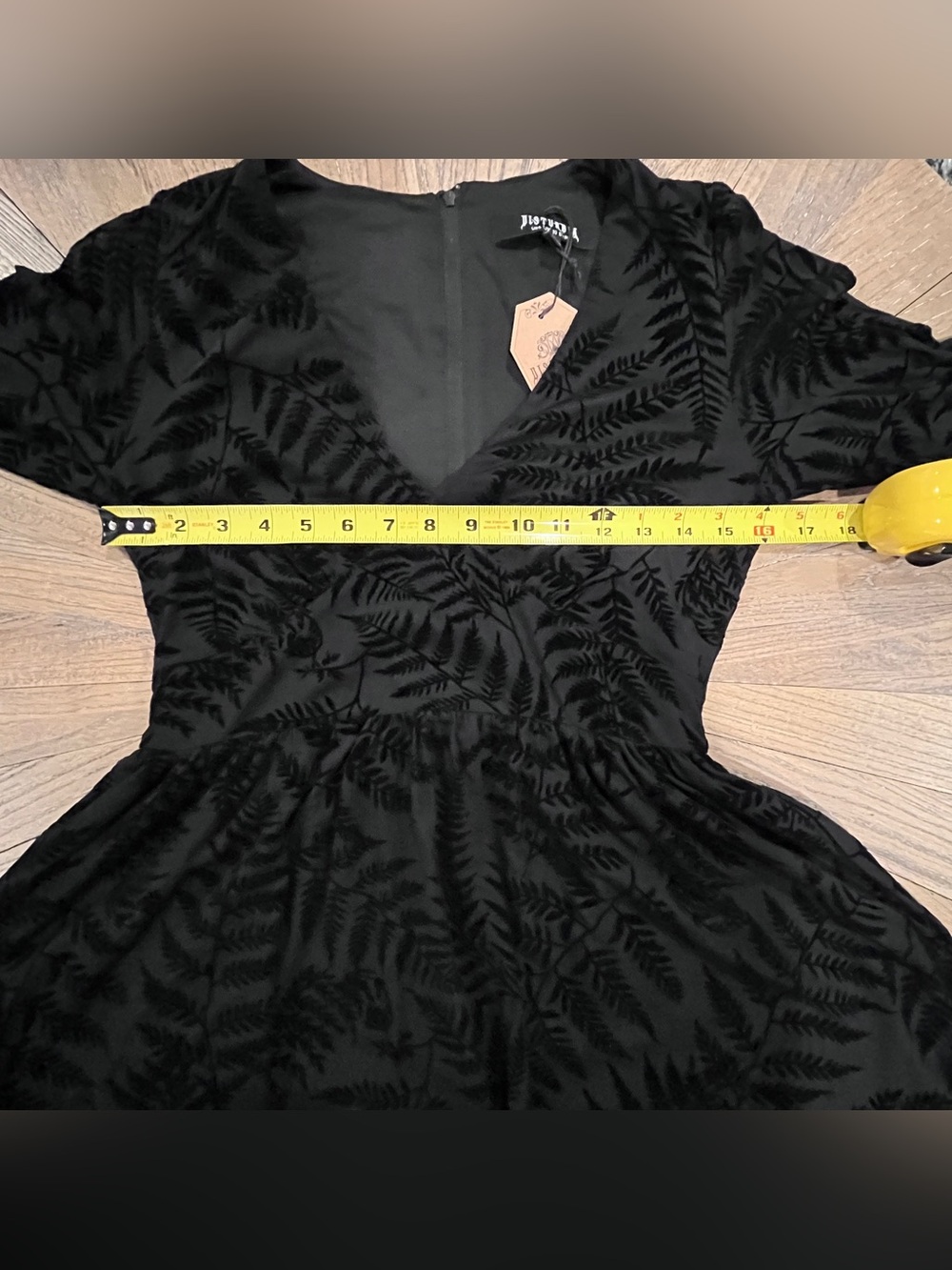 NWT Disturbia Lunafern Fern Leaf Flocked Mesh Flute Sleeve Black Mini Dress Sz 6 - Picture 12 of 13